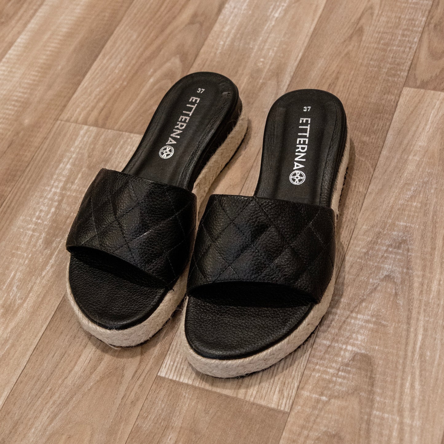 Sandalia Clara | Negra