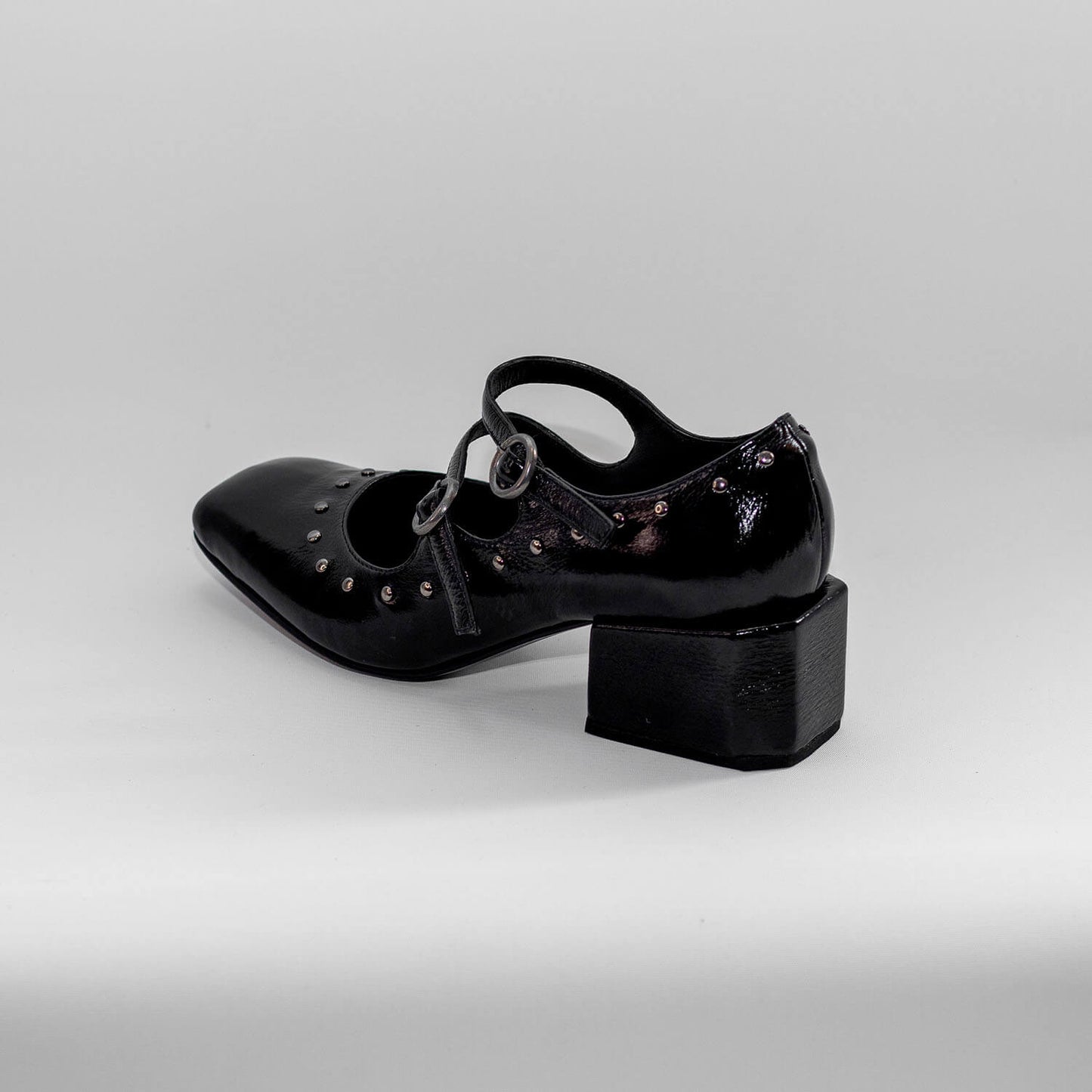 Mary Jane Begona en color Negro