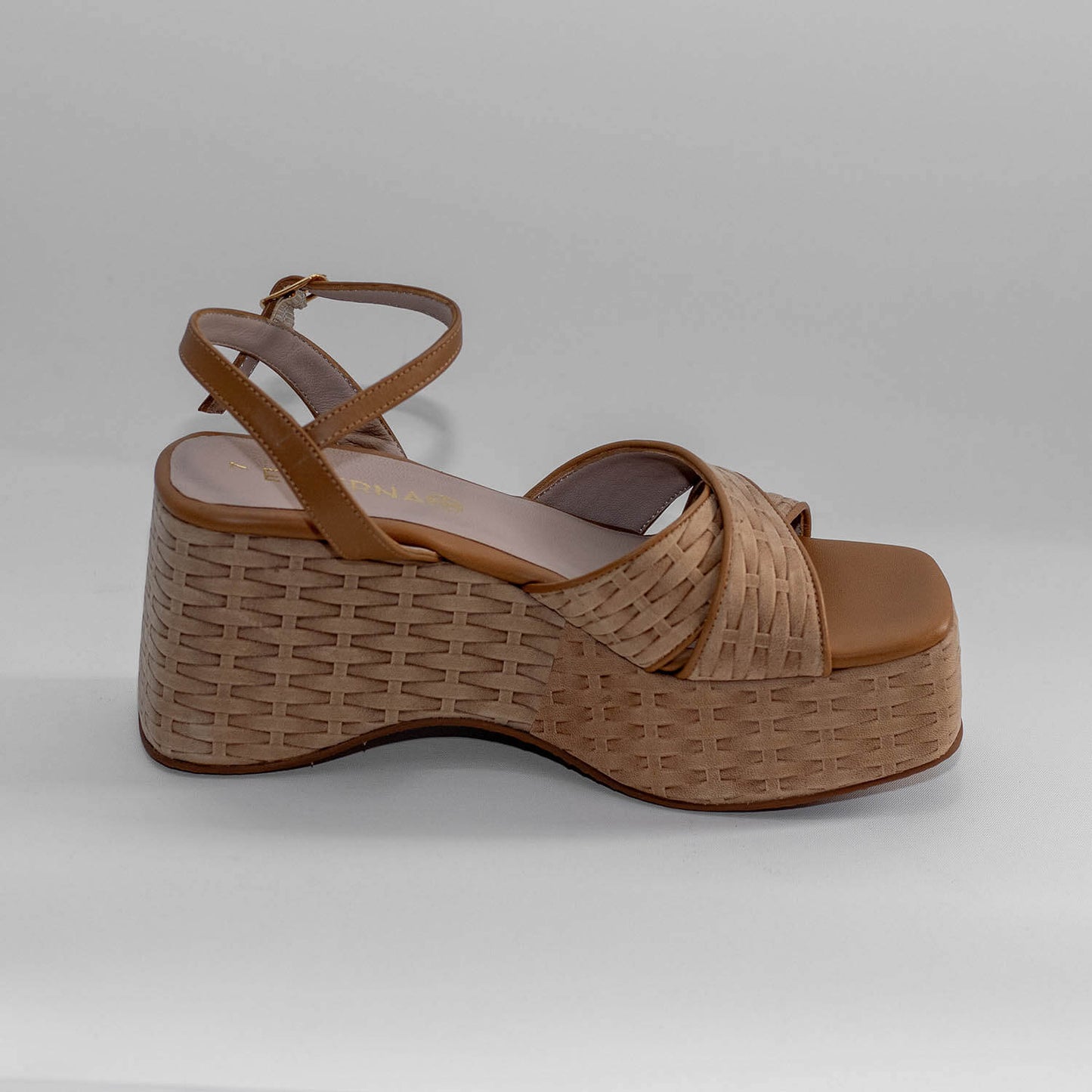 Sandalias Plataforma Antonia en color Arena