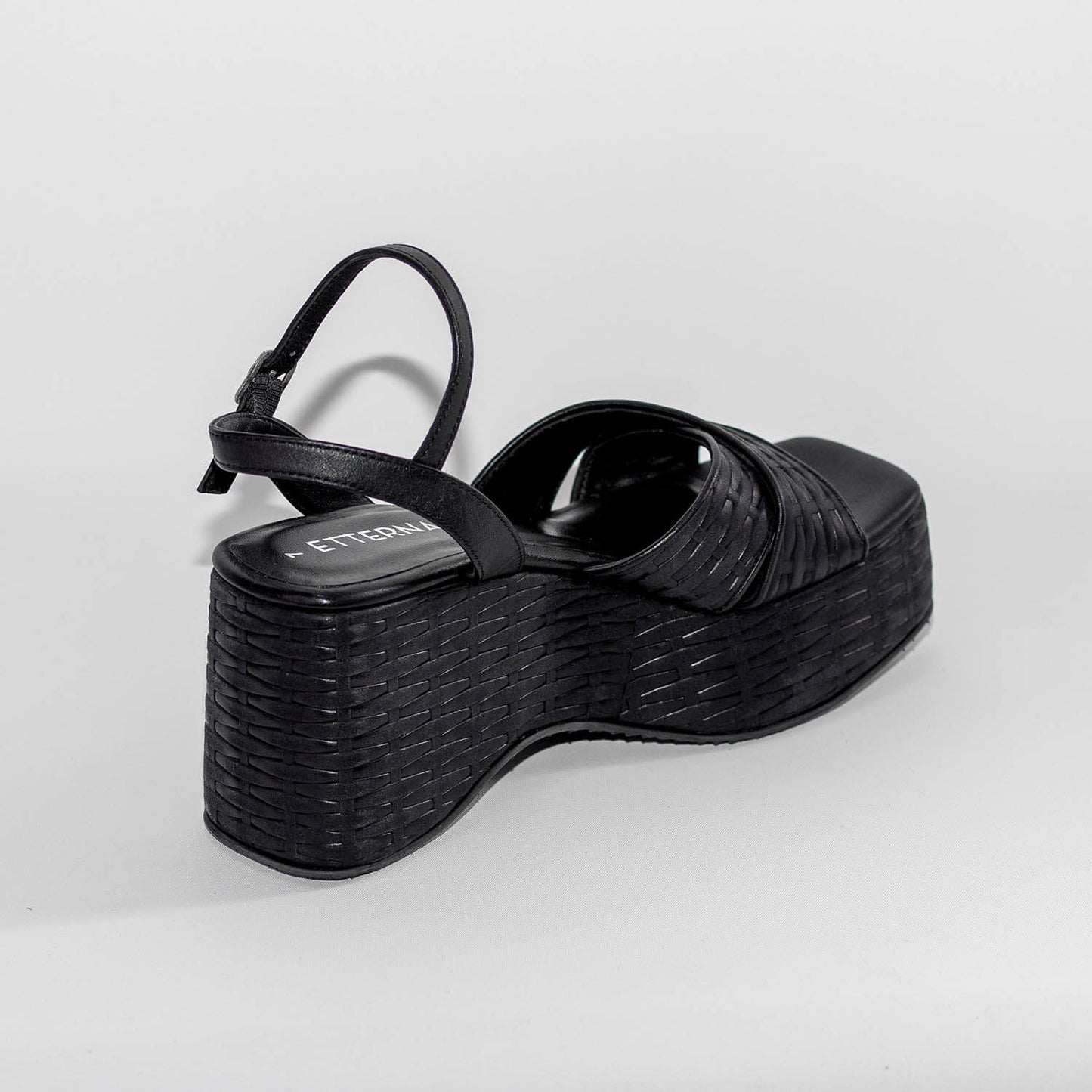 Sandalias Plataforma Antonia en color Negro