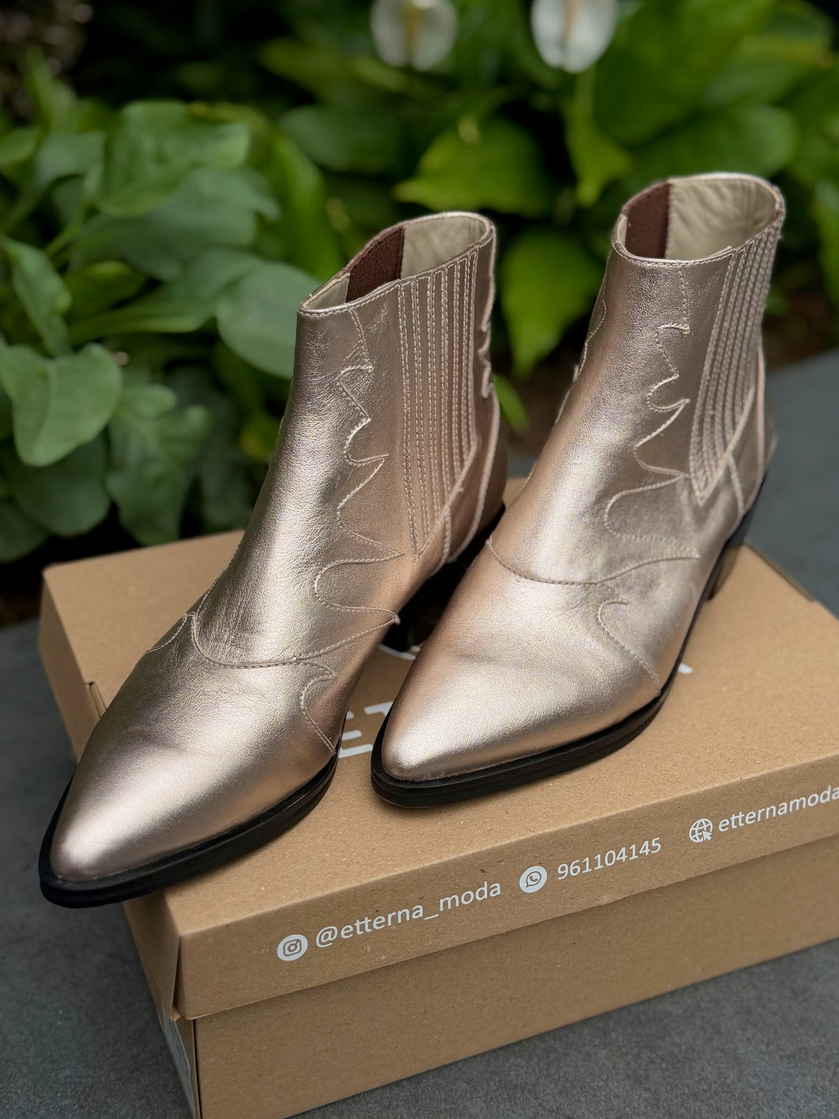 Texanas Fresia | Rose gold