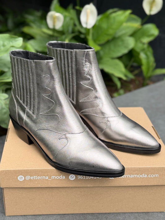 Texanas Fresia | Silver
