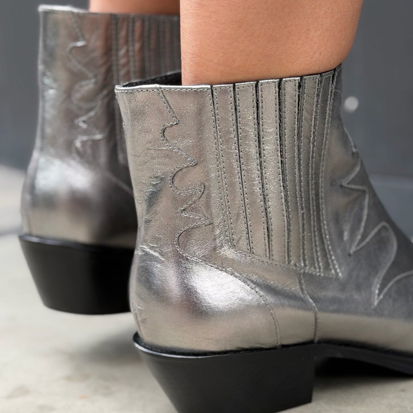 Texanas Fresia Silver