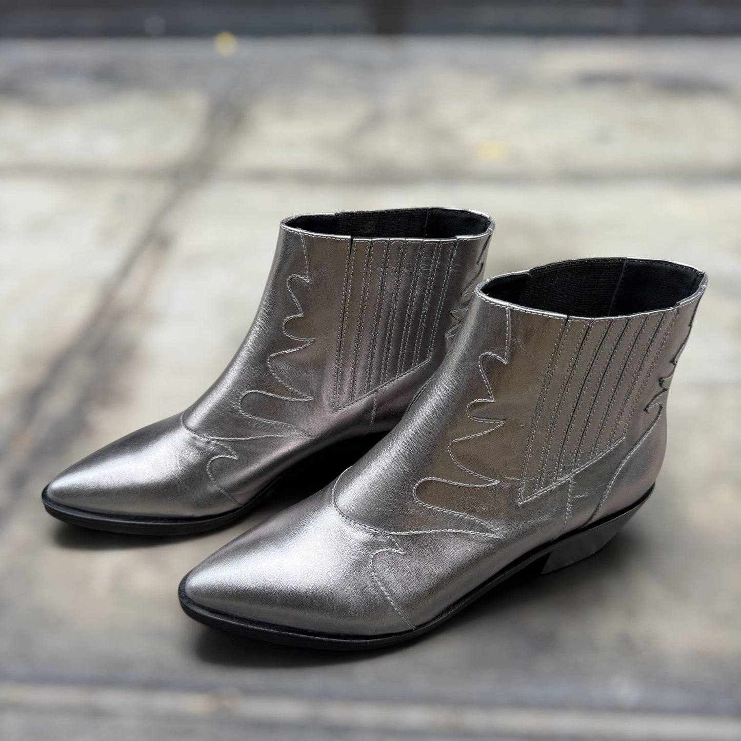 Texanas Fresia Silver