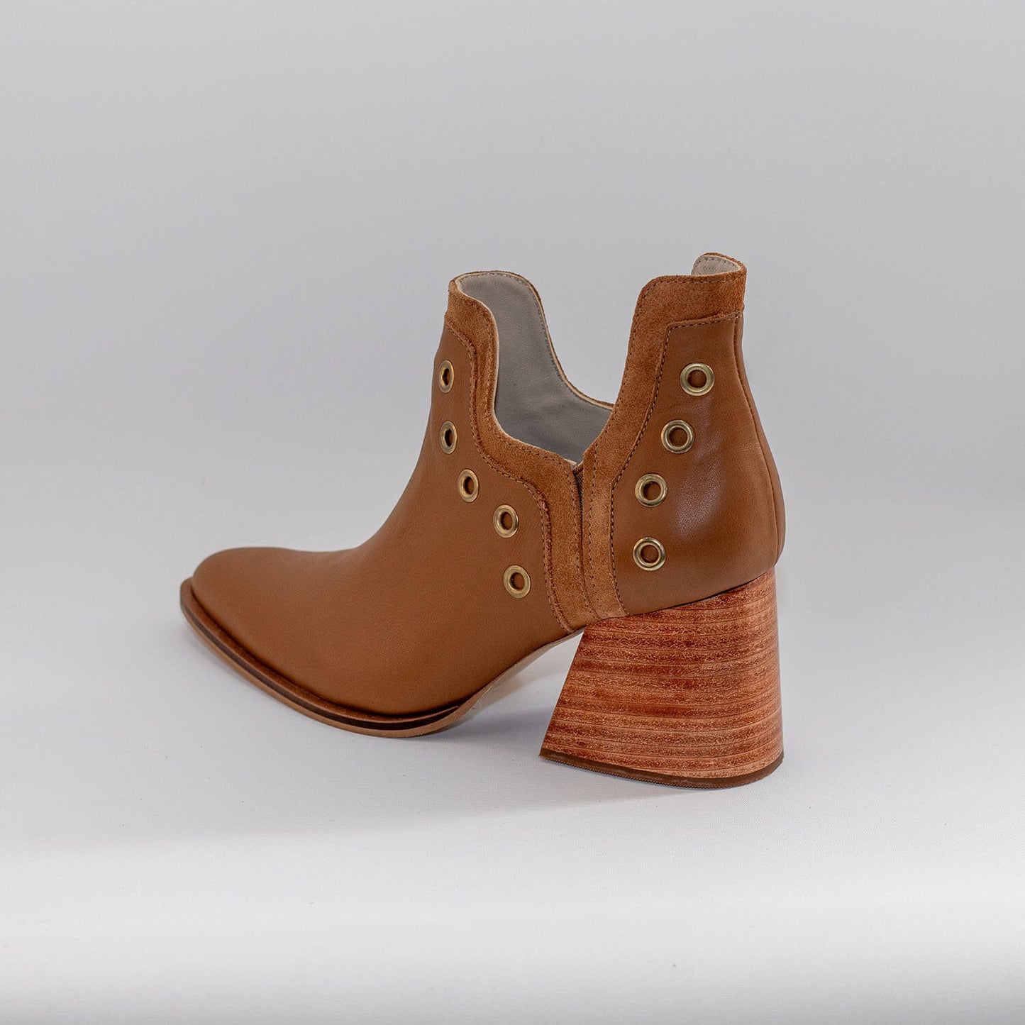 Bota Brisa en color Marrón